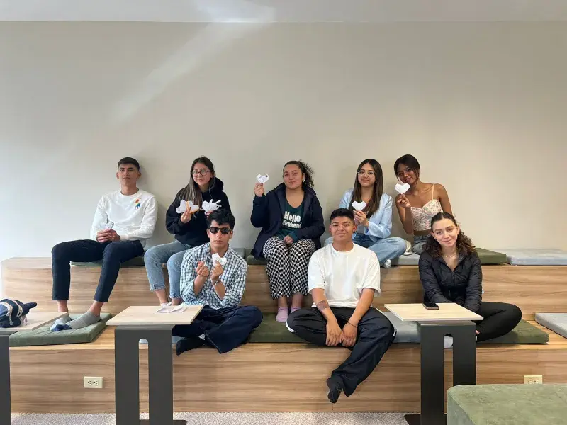 Gianluca Galeano y Laura Zamora, estudiantes de Mercadeo que aprovecharon la experiencia javeriana para su futuro profesional